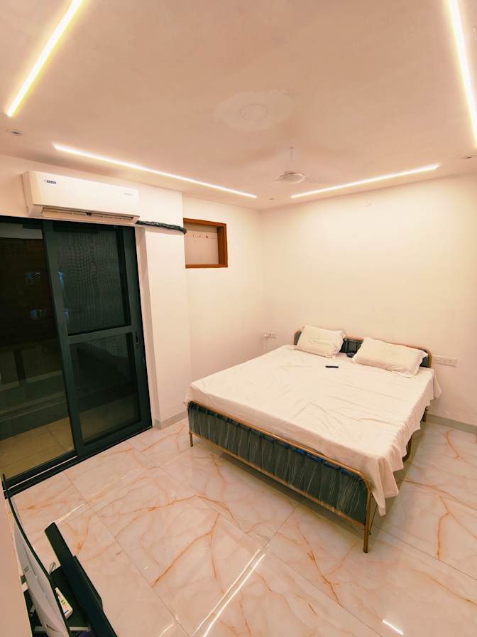 Vineet Kumar's room