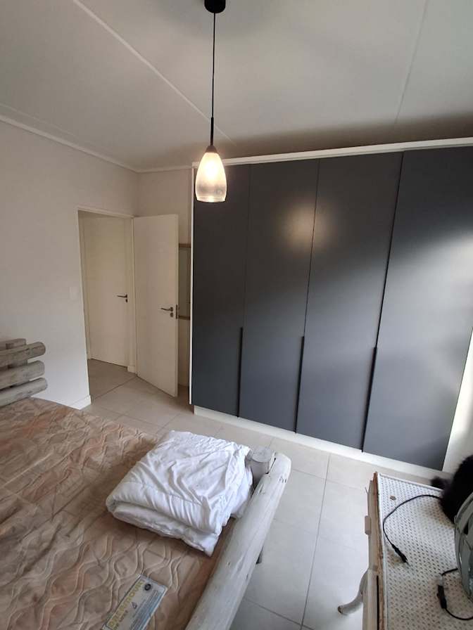 Llewellyn's room