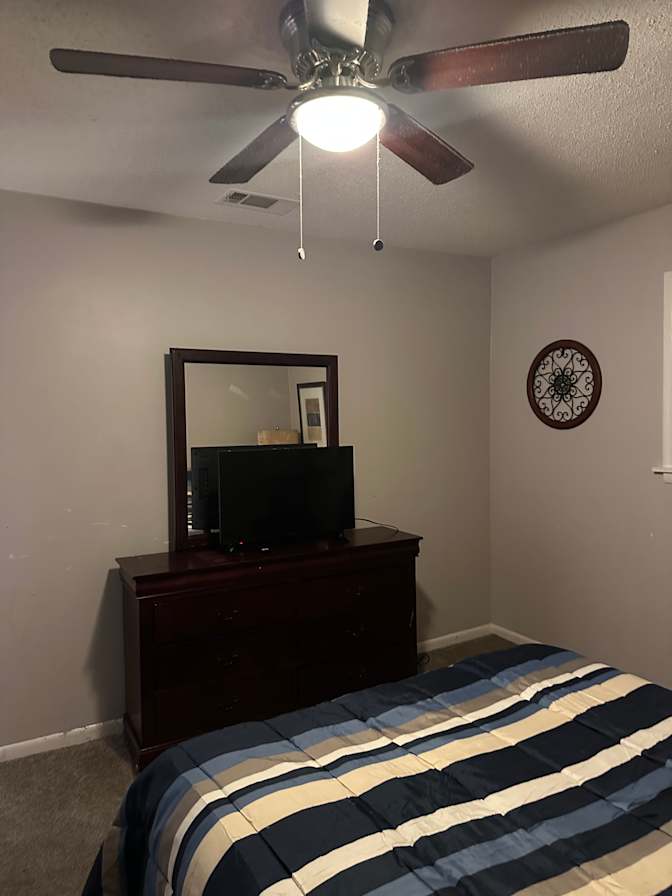 Vivian's room