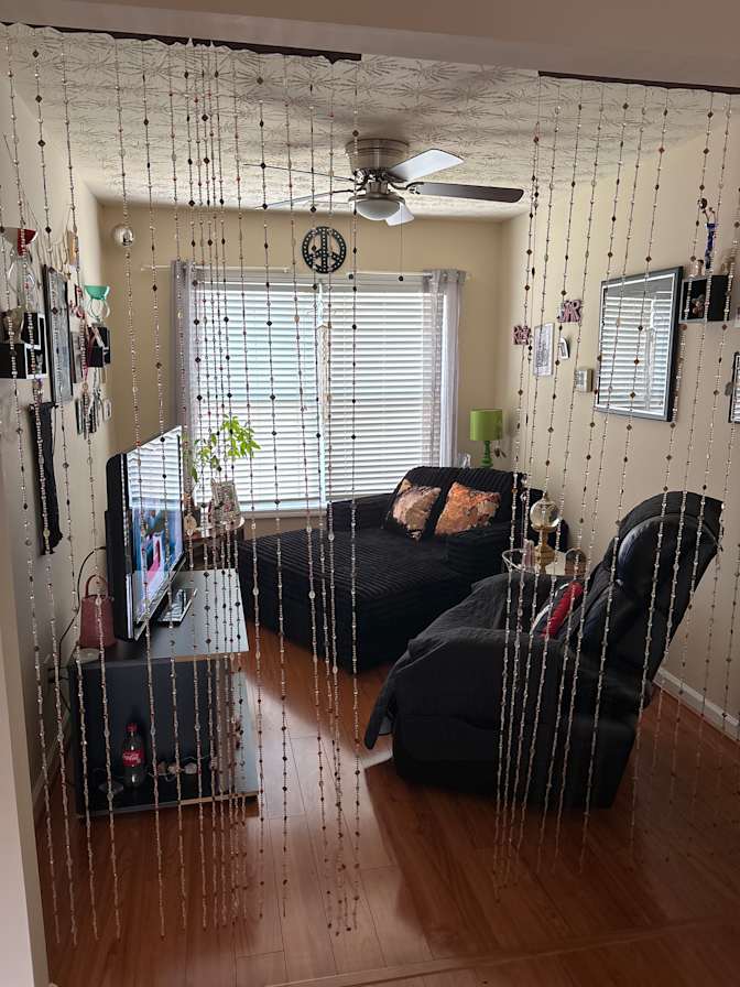 Canton Georgia's room