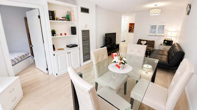 Amp Ortuzar's room