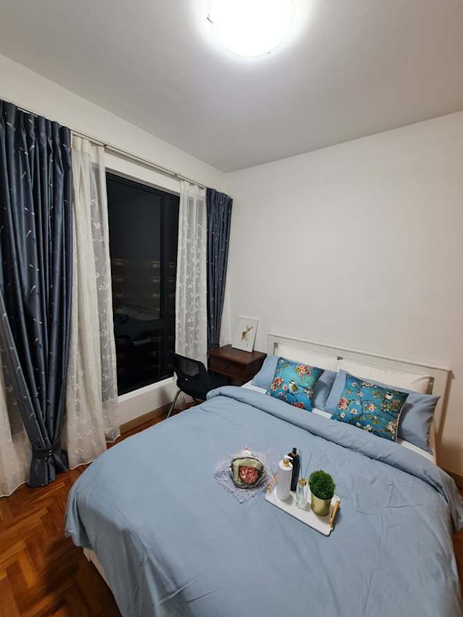 Hello propdesk's room