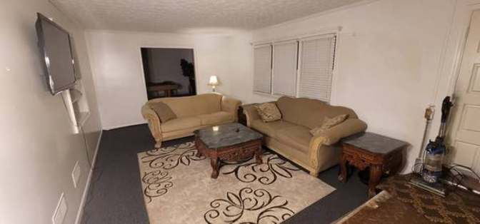 Samson Saint-Remy's room
