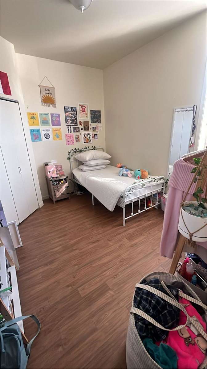 Emiliano's room