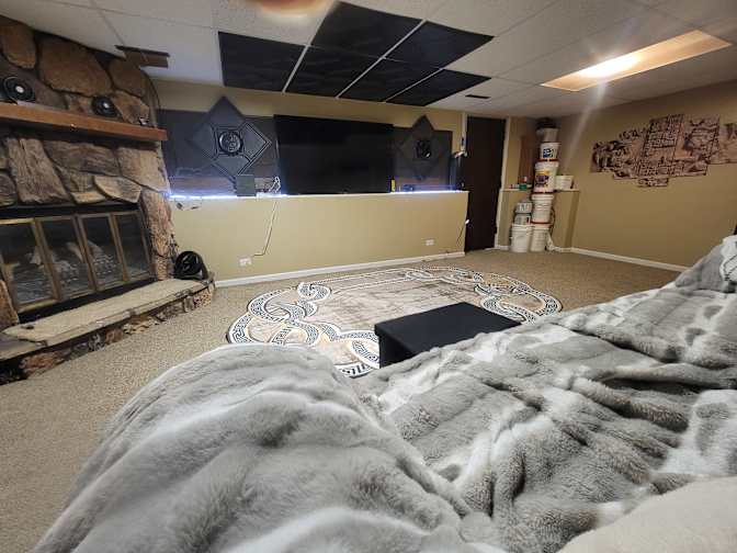 Carlos's room