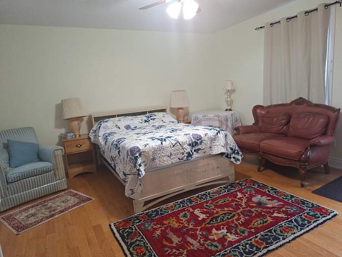 Al's room