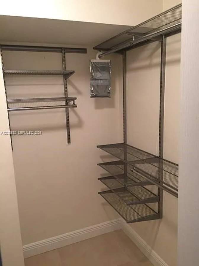Thomas's room