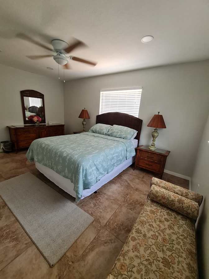 Julia zuniga's room