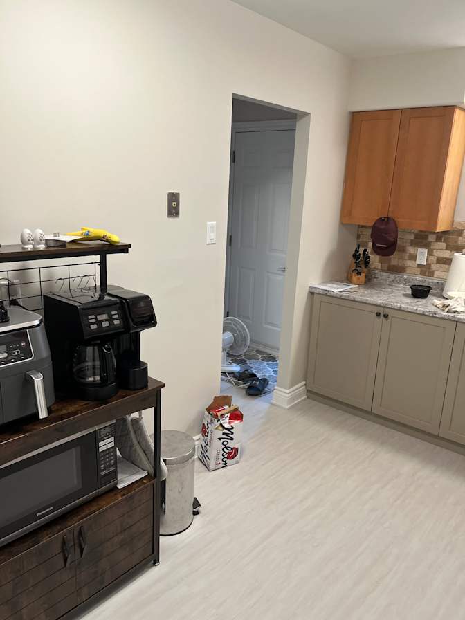 Chad everest's room