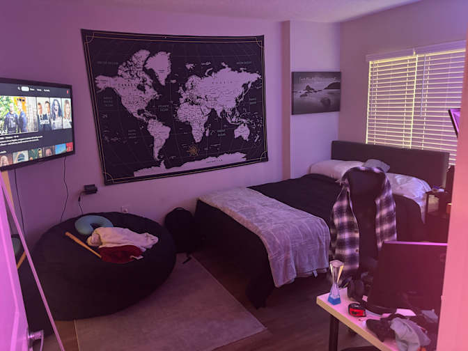 Habib's room