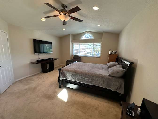 Leonardo's room