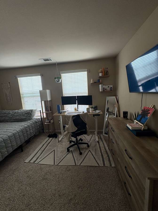 Dejana's room