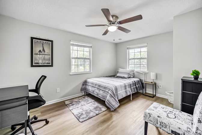 PadSplit's room