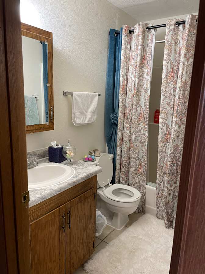 Victoria's room