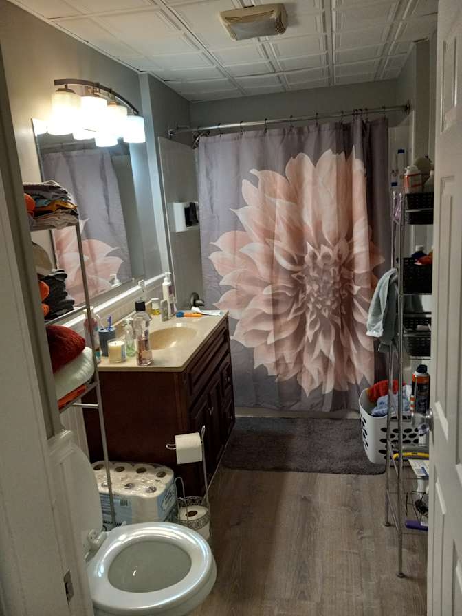 Larry's room