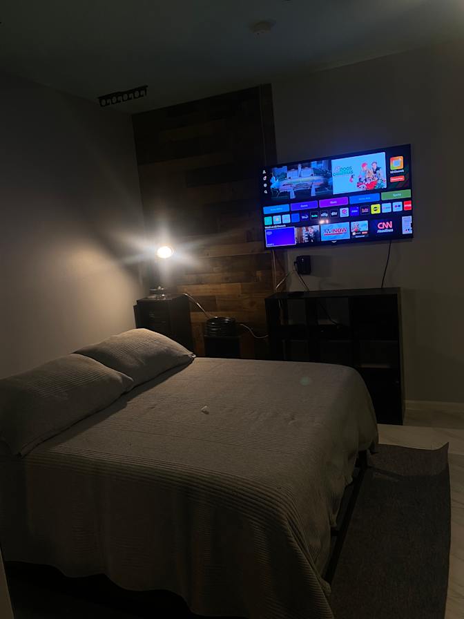 Colombian queen's room