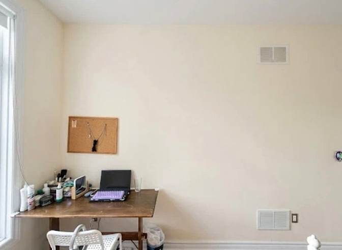 Ishs's room