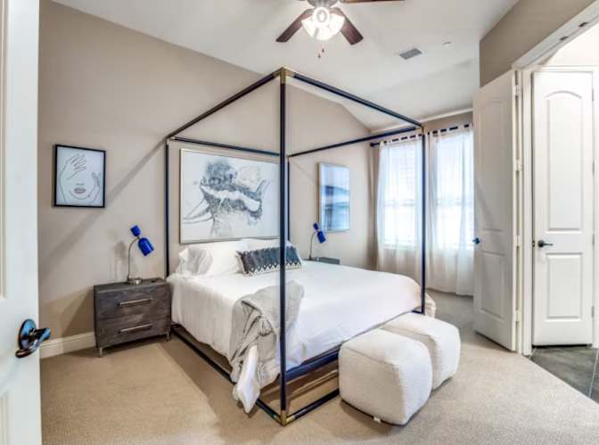 Lennox's room