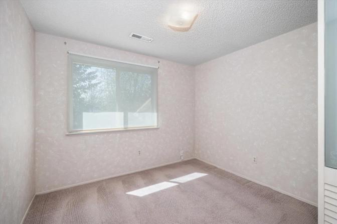 Selina Warren's room