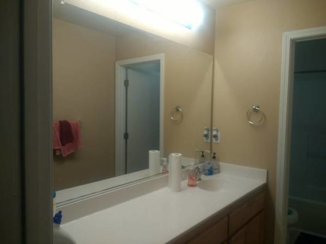 KathleenSam's room