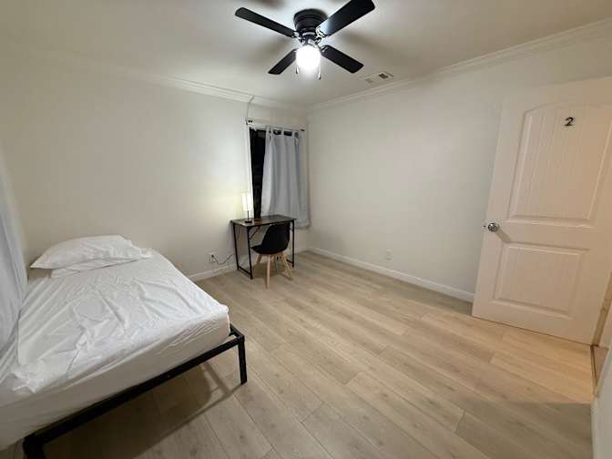 PadSplit's room