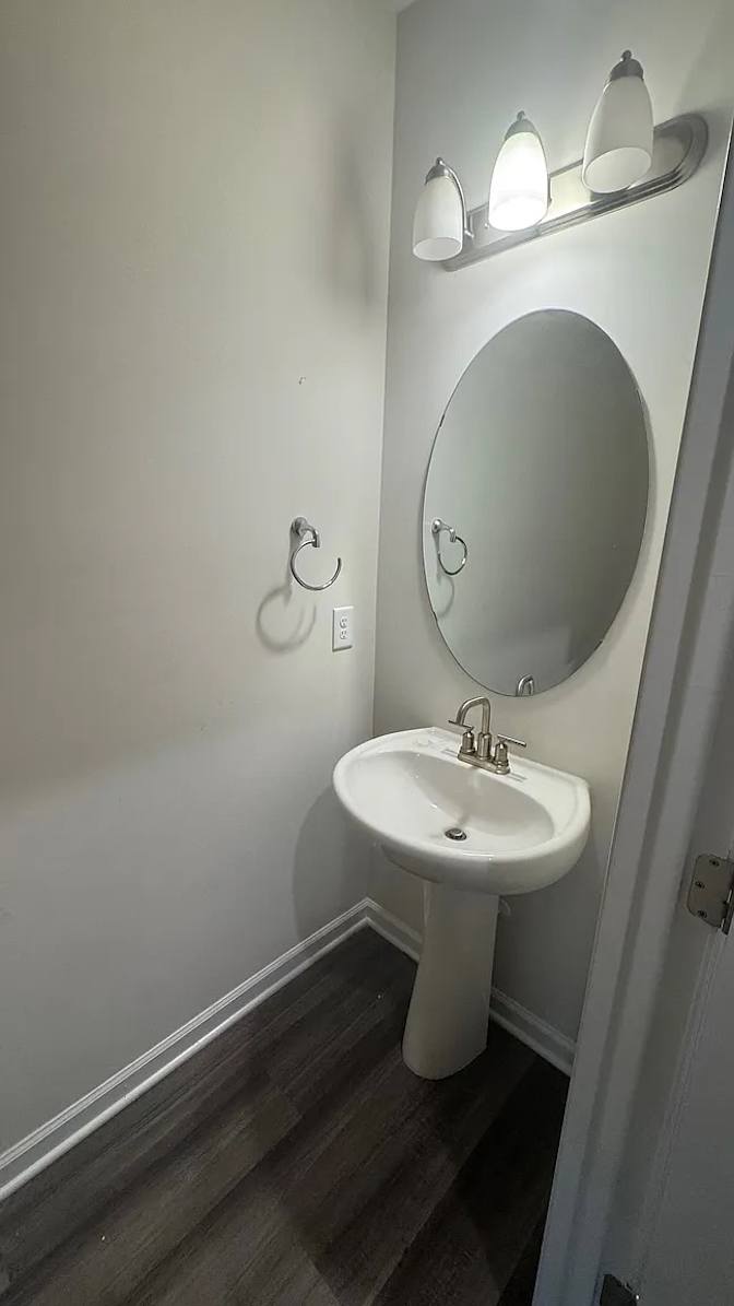 Alcove Rooms's room