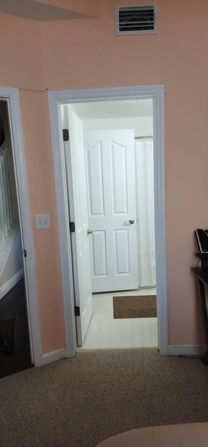 Liz S's room