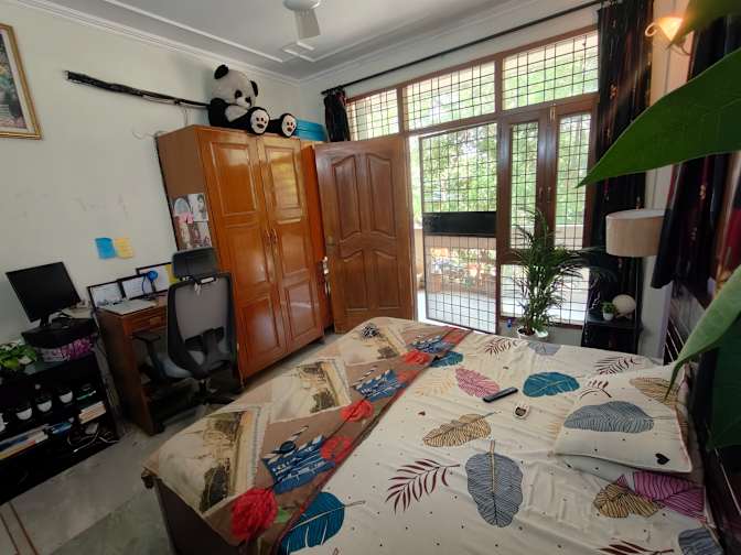 Harshit's room