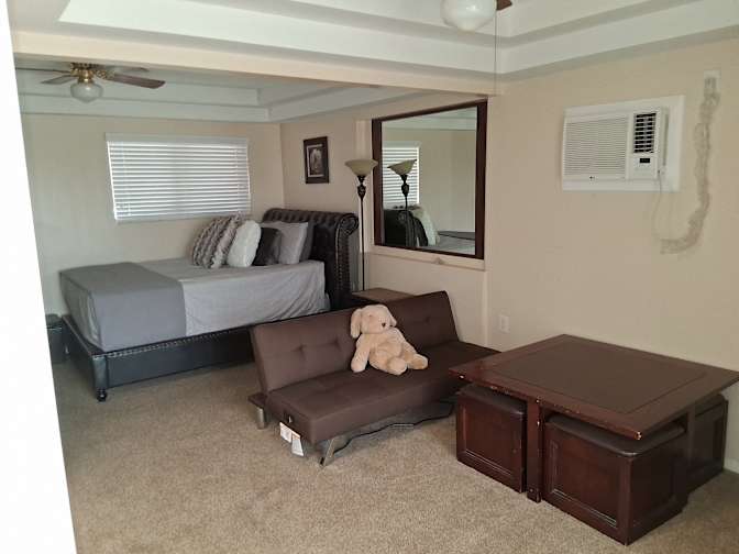 Rayshell Wray's room