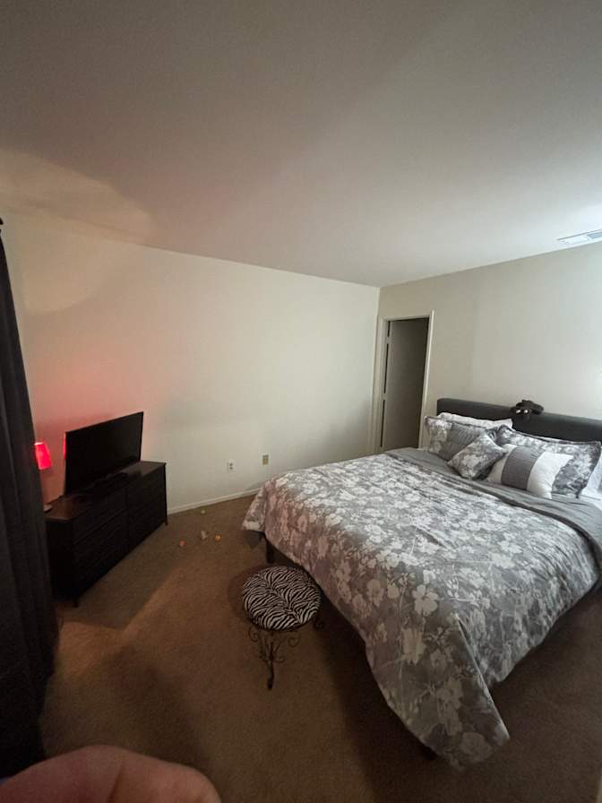 Kelly's room