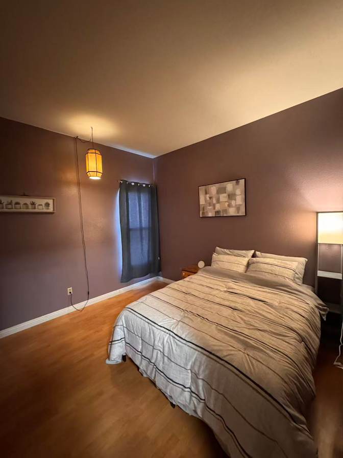 Yan Jiang's room