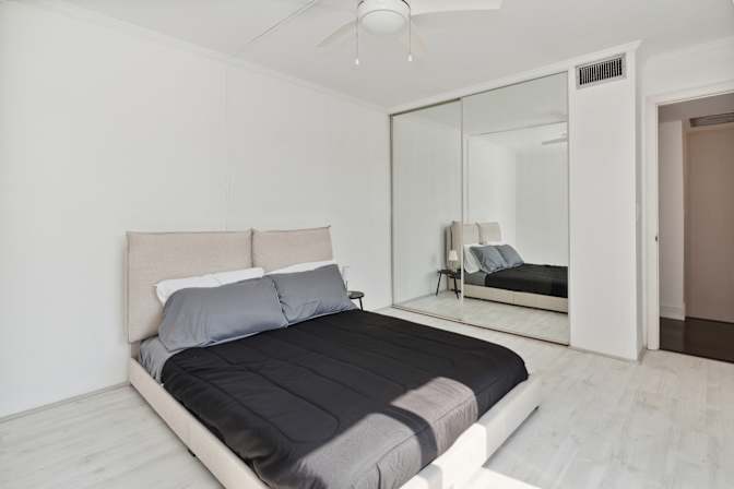 Elinio V.'s room