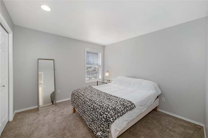 Dawson & Jasmine's room
