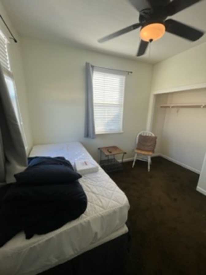TEN's room