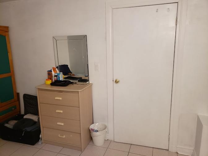 KEVIN's room