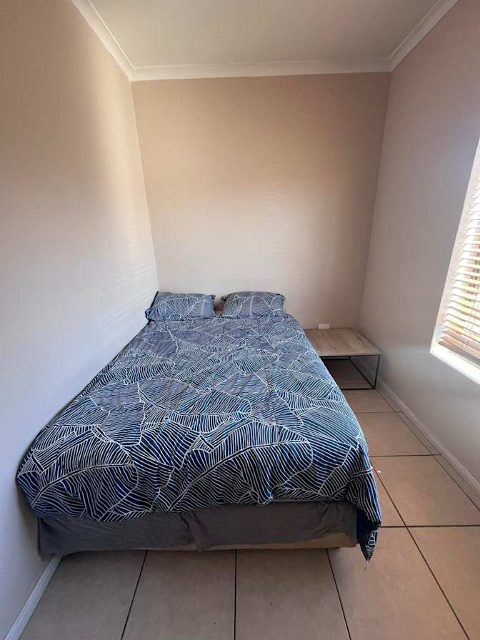 Monique-Lee's room