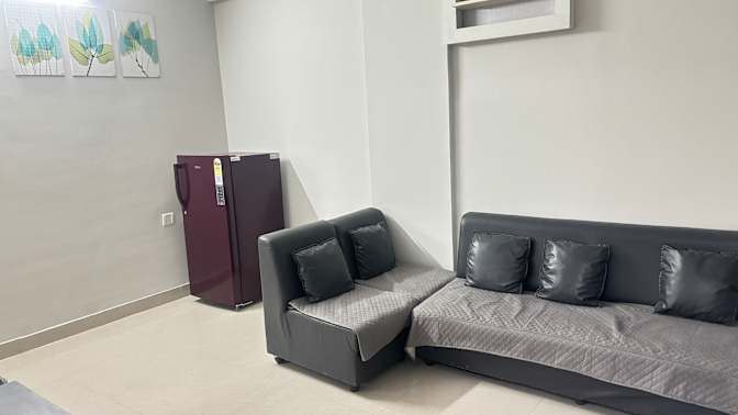 Dinesh's room
