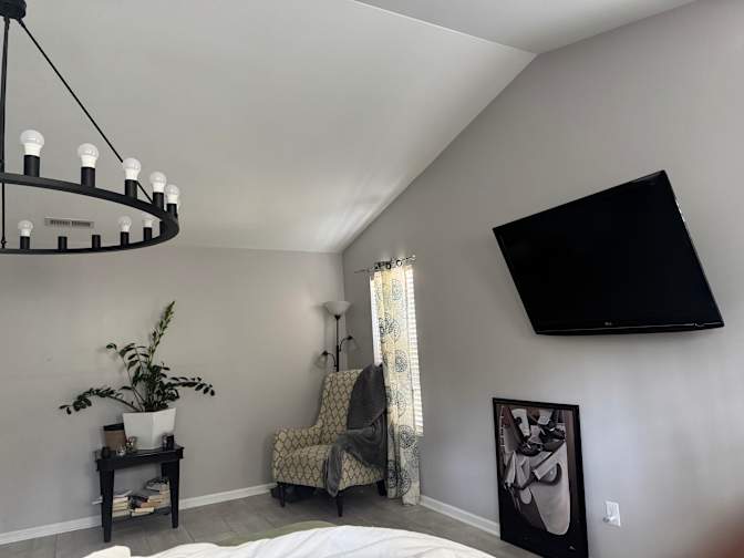Alcove Rooms's room