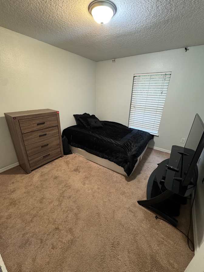 Kalil's room