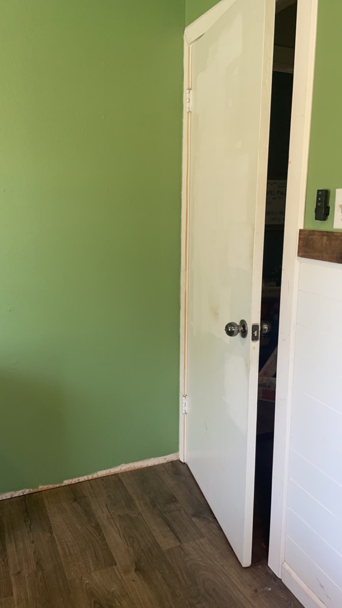 Evelyn's room