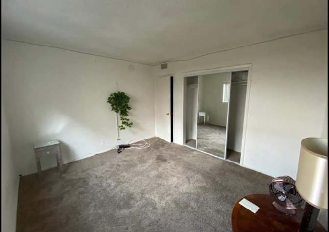 Claudia carcoba's room