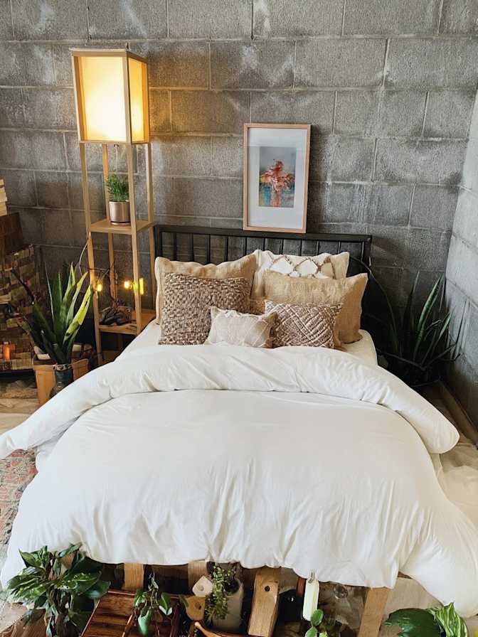 Ventura Property Management's room
