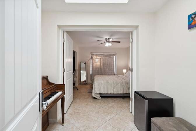 PadSplit's room
