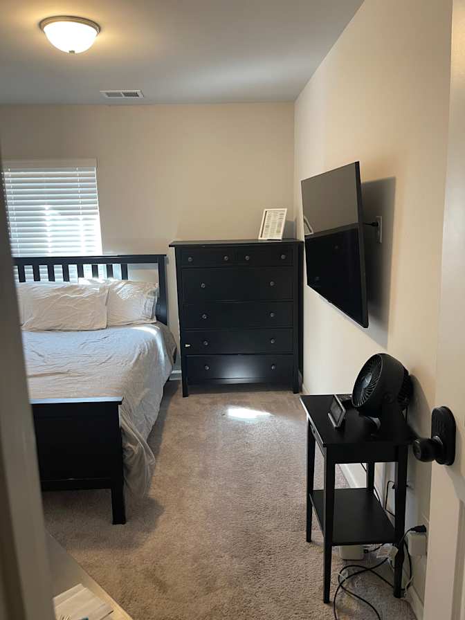 T's room