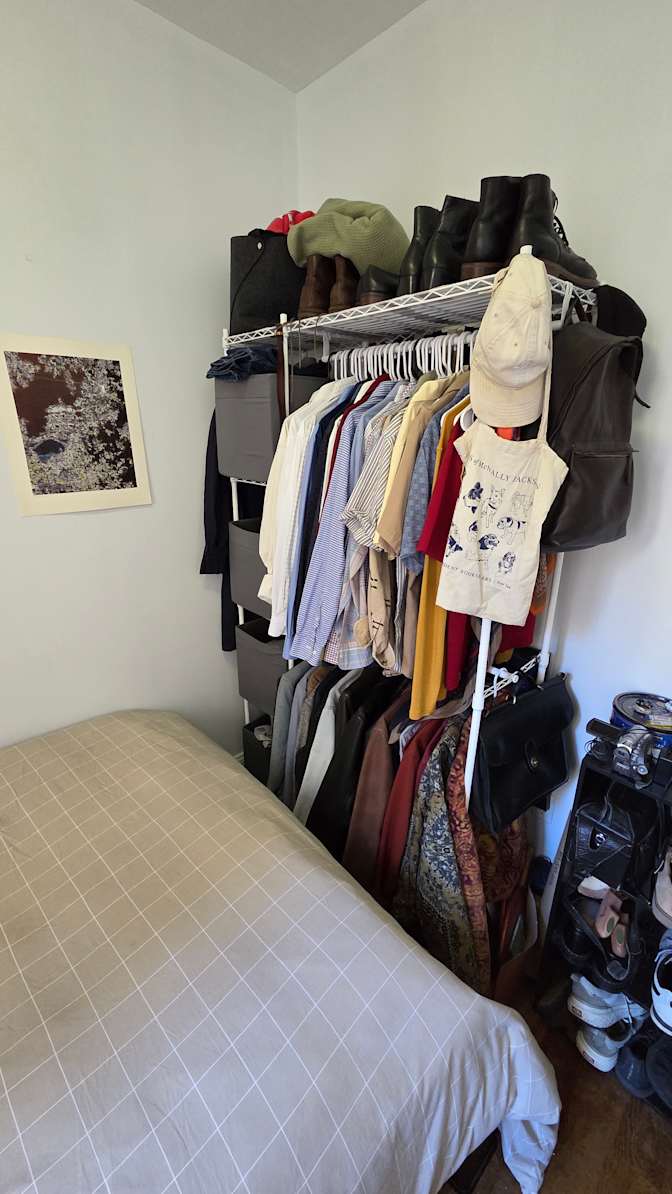 Alexi's room