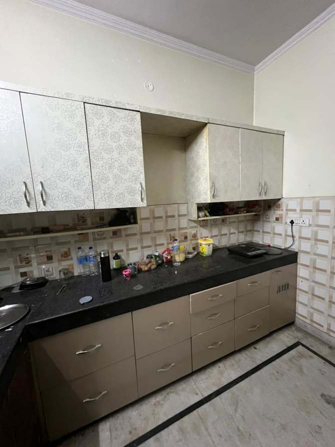 Mukesh's room