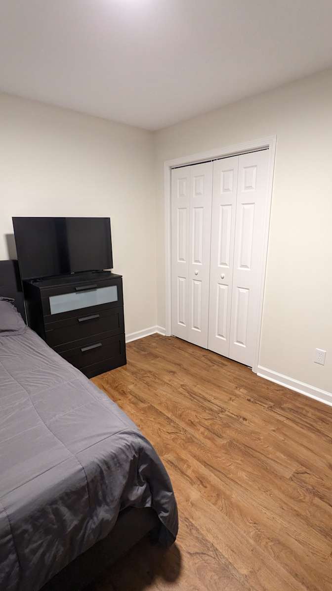 Mo's room