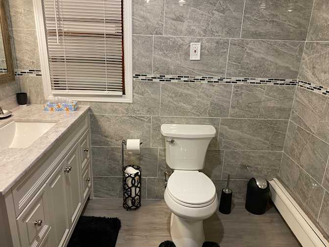 Jo's room