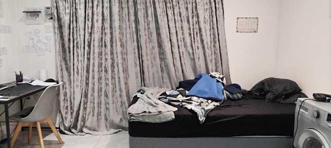 ian's room