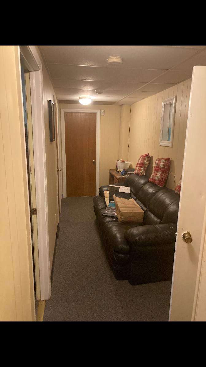 Israel's room